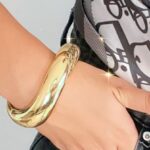 Bracelete torto liso